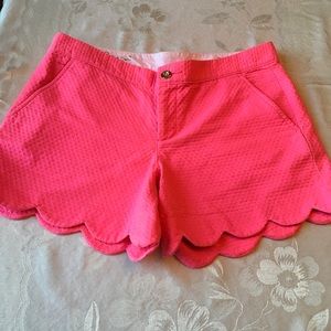 Lilly Pulitzer Sz 6 Pink shorts Buttercup hem